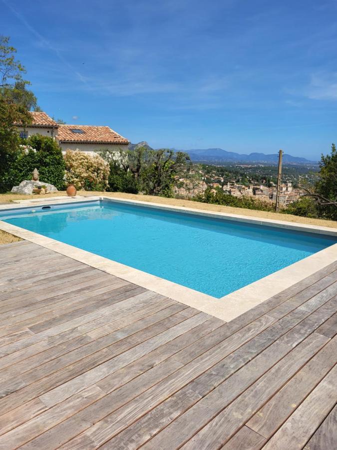 La Tourrette Bed & Breakfast Tourrettes-sur-Loup Ngoại thất bức ảnh